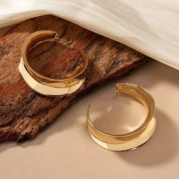 Tomato Thick Chunky Hoop Earrings 14K Gold Womens Large Chunky